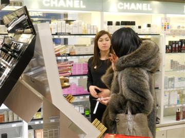 Рекламное агентство ПРИЗМА Петрозаводск Новгород спреинг Chanel РА ПРИЗМА Петрозаводск Новгород спреинг Chanel